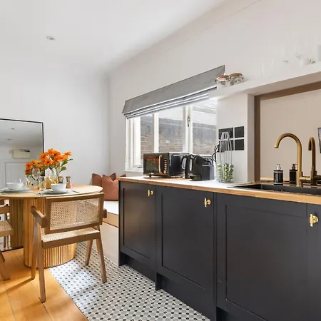 Luxurious Studio Retreat - La Reserve Knightsbridge London Exterior photo